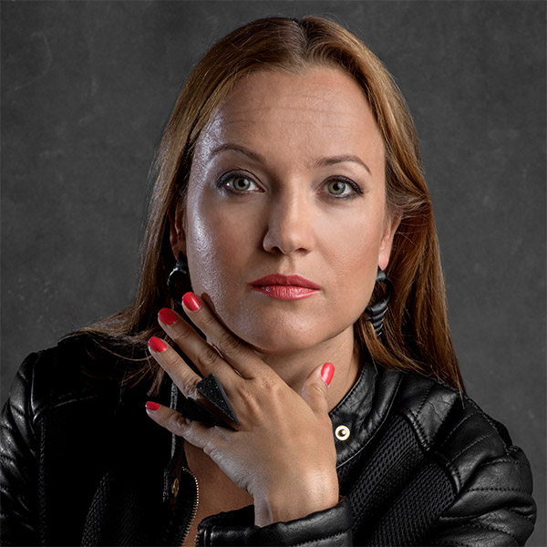 Model photo of Petra Nadudvardi founder of Budapest Shopping Tour and personal fashion specialist. 